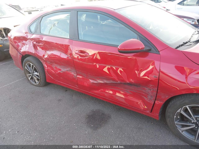 2022 KIA FORTE LXS VIN: 3KPF24AD4NE435437