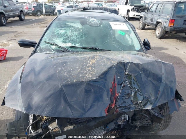 2021 HYUNDAI ELANTRA LIMITED VIN: 5NPLP4AG5MH017168