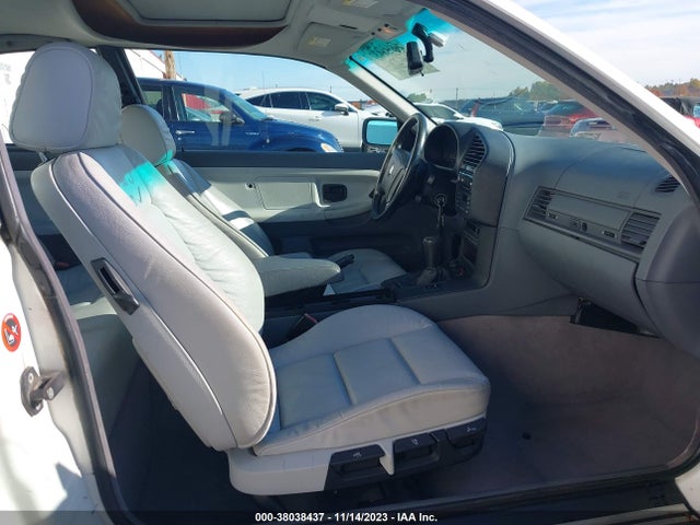 1998 BMW 323IS VIN: WBABF7329WEH41918