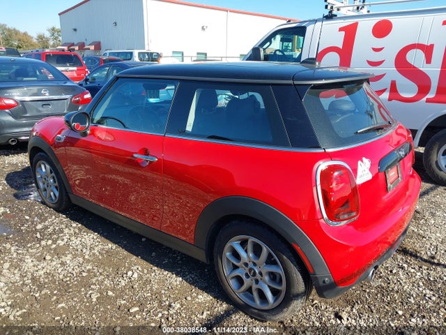 2021 MINI HARDTOP WMWXR3C05M2N40372 Photo 2