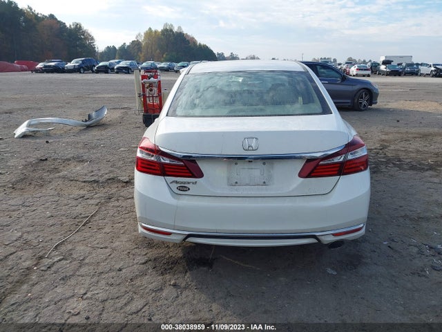 Honda ACCORD LX 2017 1HGCR2F37HA159282 Image 17