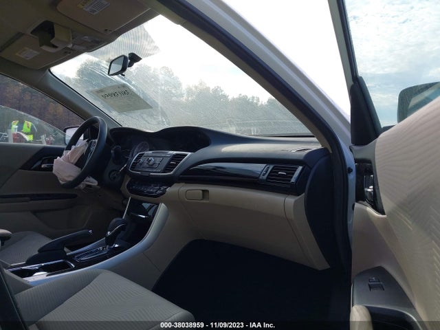 Honda ACCORD LX 2017 1HGCR2F37HA159282 Image 5