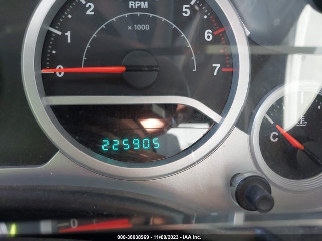 2010 JEEP WRANGLER UNLIMITED SAHARA VIN: 1J4BA5H19AL183036