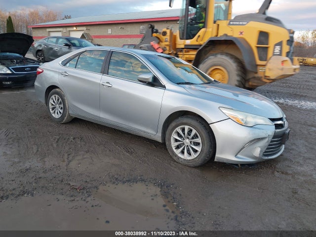 2016 TOYOTA CAMRY LE VIN: 4T4BF1FK7GR535269