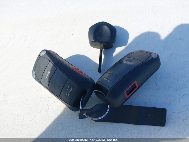 2004 PORSCHE CAYENNE WP1AC29P64LA93732 Photo 10