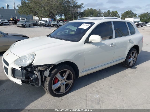 2004 PORSCHE CAYENNE WP1AC29P64LA93732 Photo 1