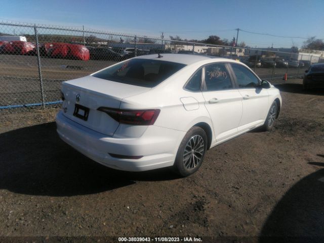 2019 VOLKSWAGEN JETTA 3VWC57BU2KM101173 Photo 3
