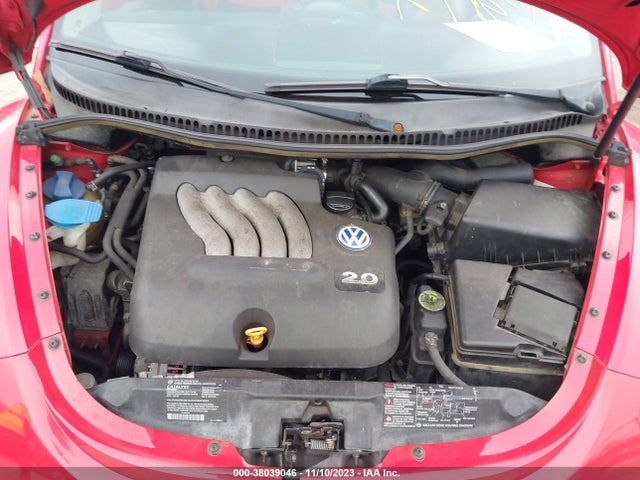 2001 VOLKSWAGEN NEW BEETLE GLS VIN: 3VWCK21C01M427248