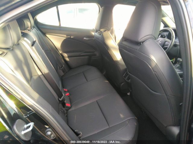 JTHP6JBH6P2154005 Lexus Ux 250h Premium