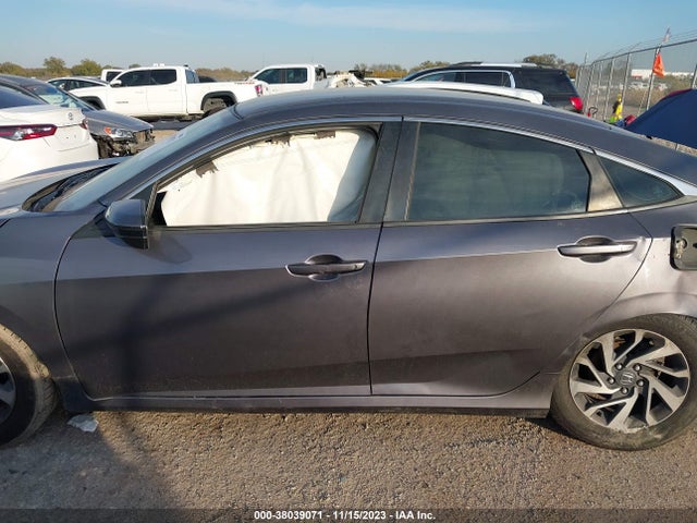 Honda Civic Lx 2018 2HGFC2F5XJH594112 Image 14