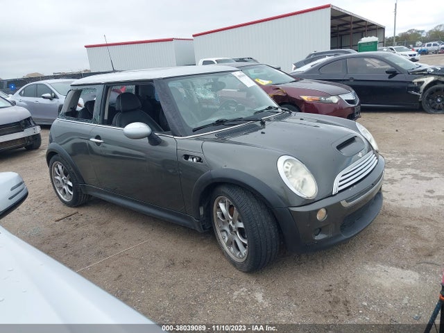 2006 MINI COOPER S WMWRE33546TN27657 Photo 0