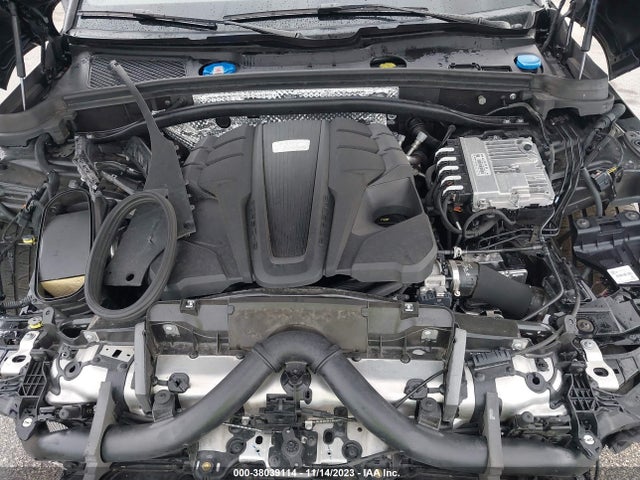 2020 PORSCHE MACAN WP1AB2A55LLB31253 Photo 9