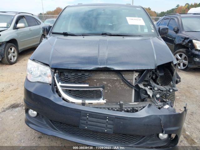 2C4RDGCG8ER285329 Dodge Grand Caravan Sxt