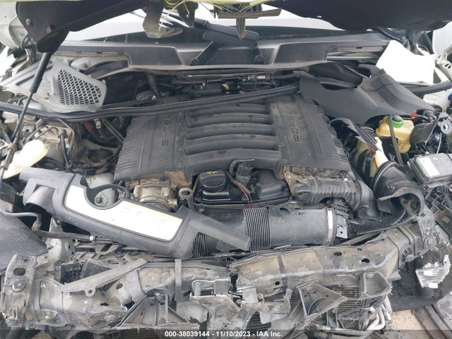 2016 PORSCHE CAYENNE WP1AA2A26GLA03067 Photo 9