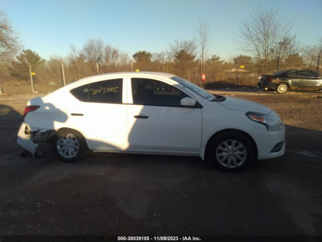3N1CN7AP1HL888262 Nissan Versa 1.6 S