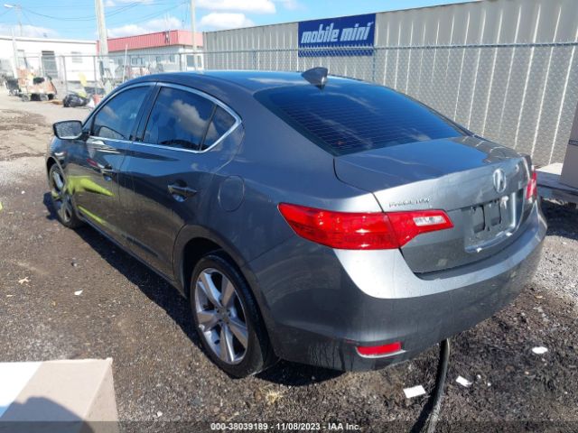 19VDE1F32EE002530 Acura ILX