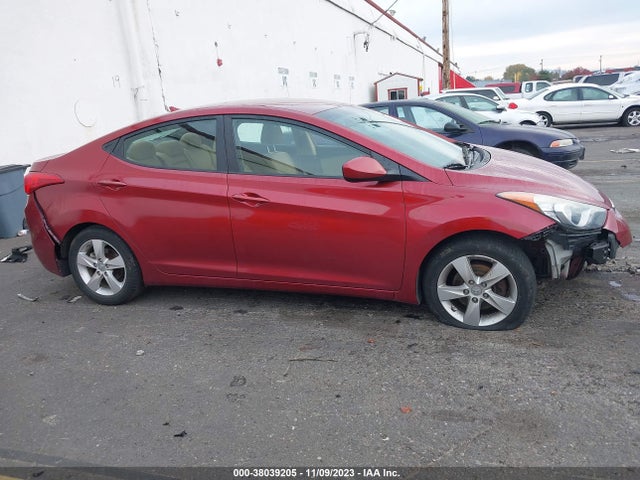 2013 HYUNDAI ELANTRA GLS VIN: 5NPDH4AE9DH340543