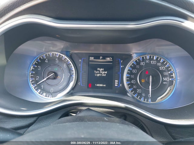 Chrysler 200 Limited 2015 1C3CCCAB6FN646312 Image 7