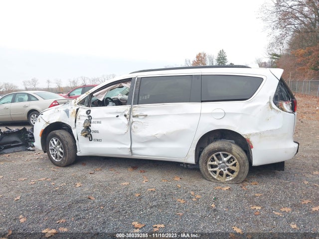 2C4RC1DG4LR172148 Chrysler Voyager Lxi