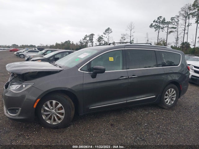 2018 CHRYSLER PACIFICA TOURING L VIN: 2C4RC1BG5JR142706