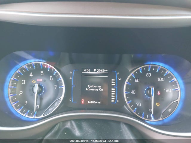 Chrysler Pacifica Touring L 2018 2C4RC1BG5JR142706 Image 7