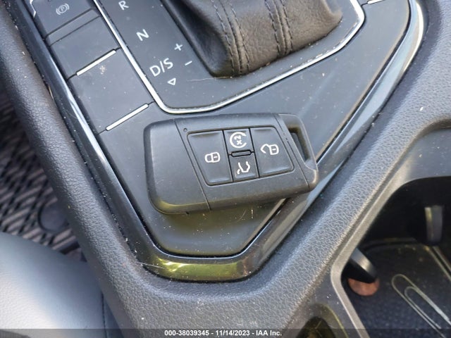 2019 VOLKSWAGEN TIGUAN 2.0T SE/2.0T SEL/2.0T SEL R-LINE/2.0T SEL R-LINE BLACK VIN: 3VV3B7AX4KM086359