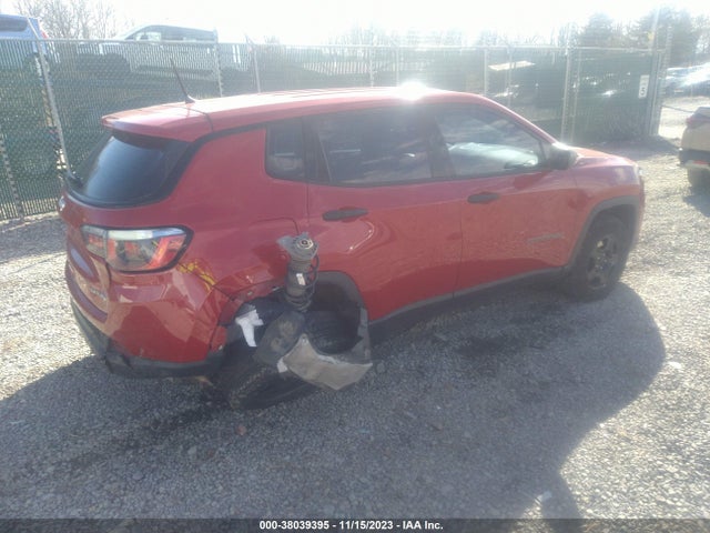 2018 JEEP COMPASS SPORT 4X4 VIN: 3C4NJDAB2JT210033