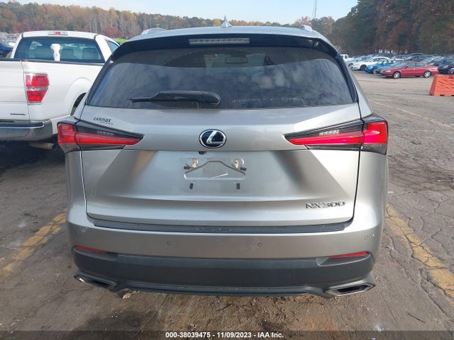 Lexus NX 300 2019 JTJYARBZ9K2155201 Image 16