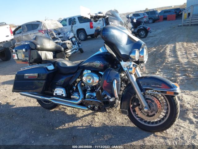 2009 HARLEY-DAVIDSON FLHTCU 1HD1FC4149Y611539