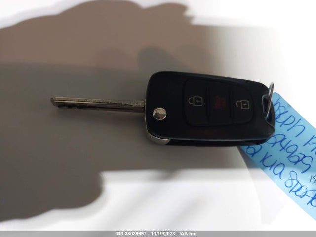 2012 KIA SPORTAGE LX VIN: KNDPBCA22C7303836