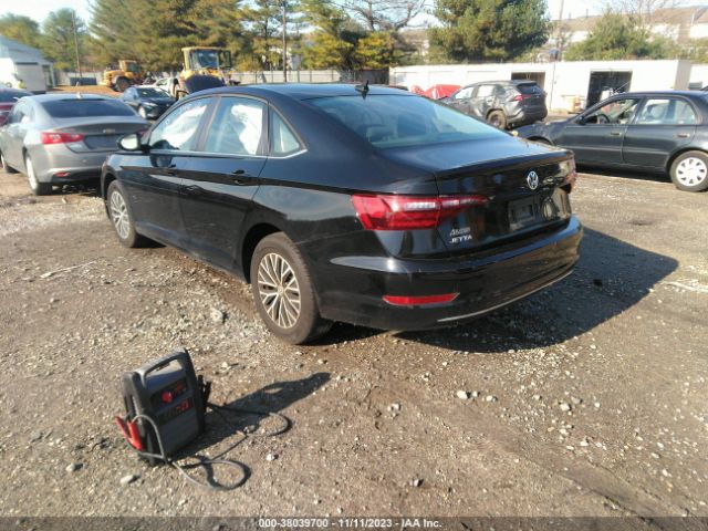 2021 VOLKSWAGEN JETTA 3VWC57BU2MM098584 Photo 2