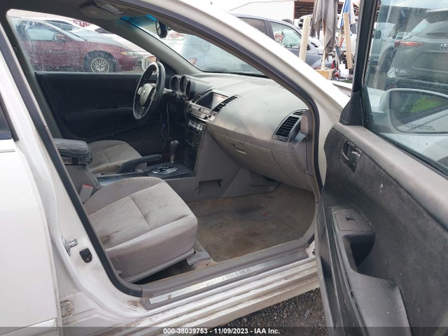 2004 NISSAN MAXIMA SE VIN: 1N4BA41EX4C826937