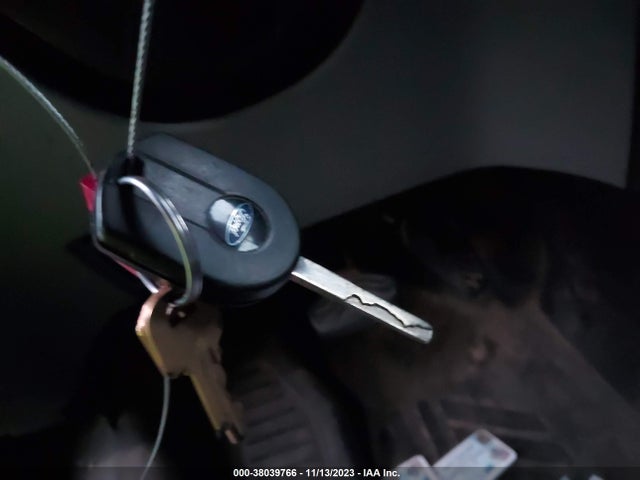 Ford Transit-150 2016 1FTYE1ZM8GKA00892 Image 11