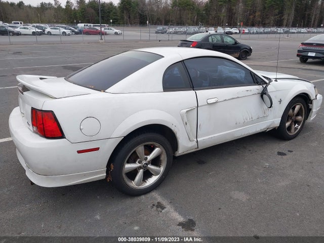2000 FORD MUSTANG VIN: 1FAFP4040YF240342