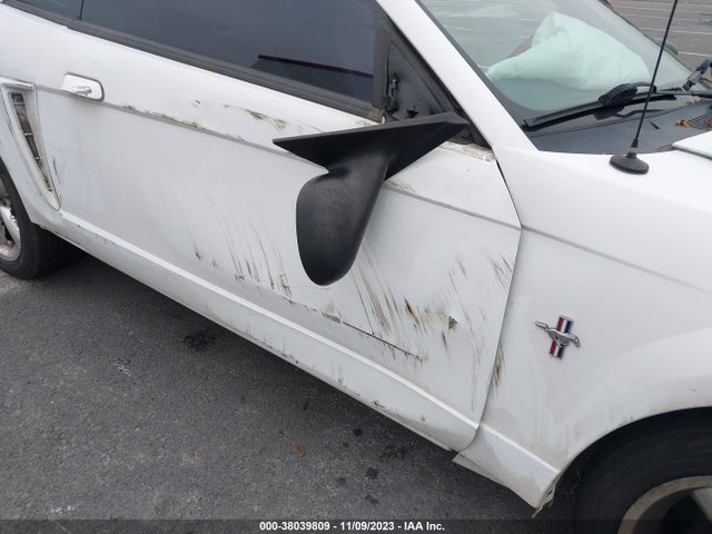 2000 FORD MUSTANG VIN: 1FAFP4040YF240342
