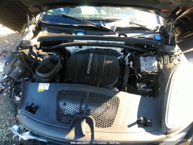2021 PORSCHE MACAN WP1AA2A51MLB16270 Photo 9