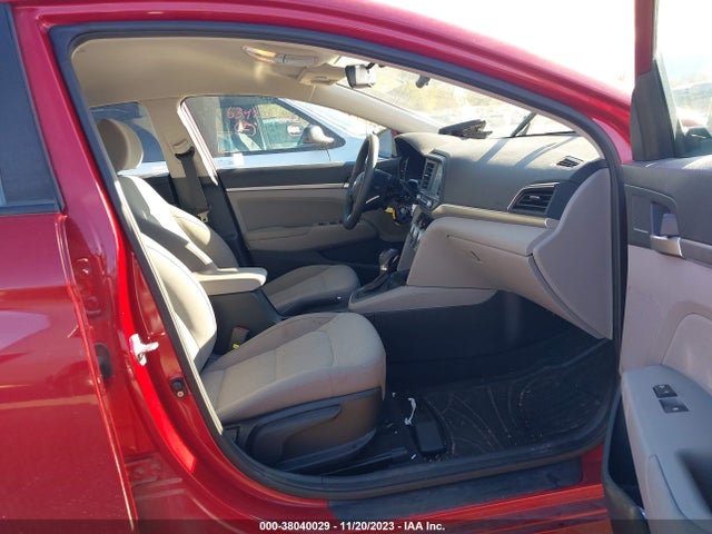 2019 HYUNDAI ELANTRA SEL VIN: KMHD84LF4KU747268