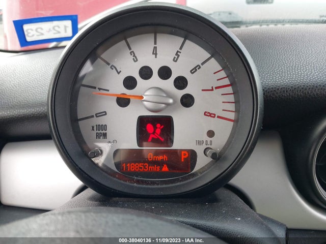 2012 MINI COOPER WMWSU3C59CT258040 Photo 6