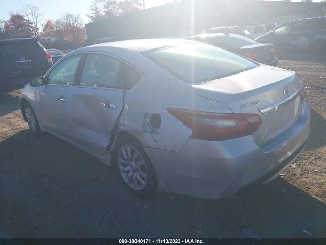 Nissan Altima 2.5 S 2018 1N4AL3AP3JC292774 Image 3