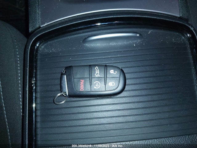 2022 DODGE CHARGER SXT RWD VIN: 2C3CDXBG2NH198236