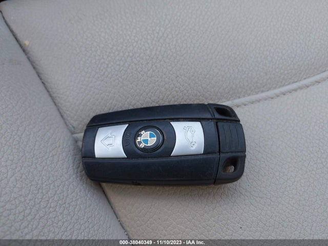 BMW X1 Sdrive28i 2015 WBAVM1C5XFV498384 Image 11