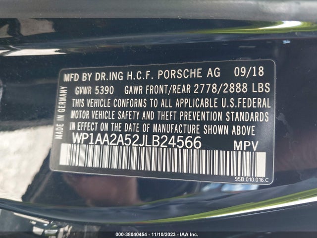 2018 PORSCHE MACAN WP1AA2A52JLB24566 Photo 8