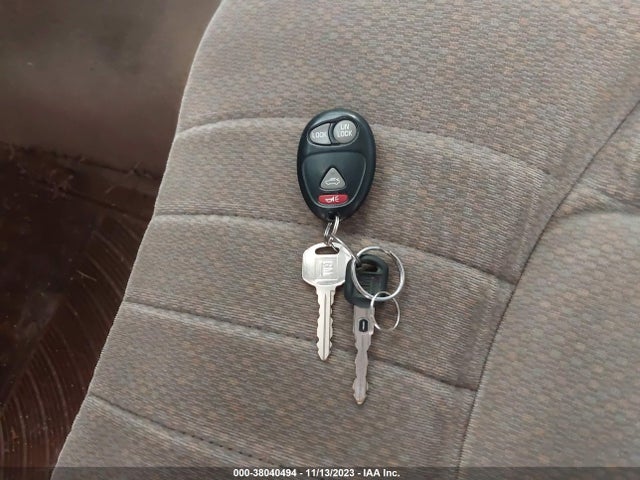 2003 BUICK CENTURY CUSTOM VIN: 2G4WS52J731201101