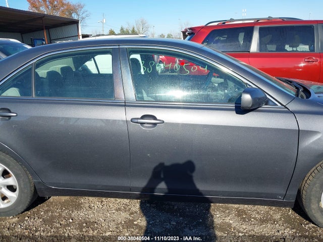 2011 TOYOTA CAMRY LE VIN: 4T1BF3EK8BU654013