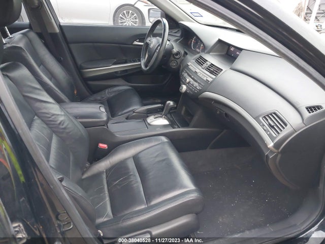 2010 HONDA ACCORD 2.4 EX-L VIN: 1HGCP2F84AA062032