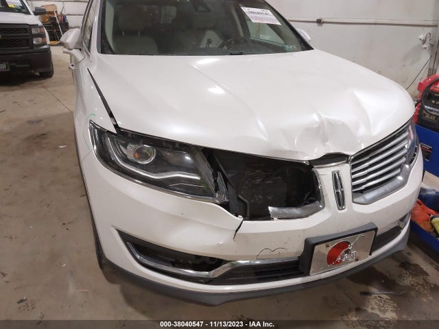2016 LINCOLN MKX RESERVE VIN: 2LMTJ8LP2GBL37098