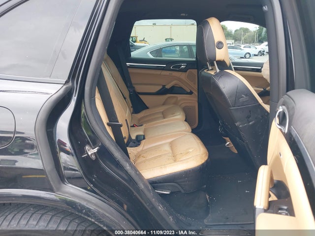 2017 PORSCHE CAYENNE WP1AA2A21HKA90531 Photo 7