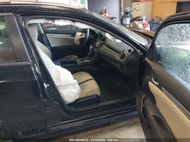 2HGFC2F52JH594086 Honda Civic Lx