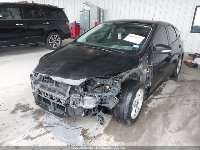 2014 FORD FOCUS SE VIN: 1FADP3K23EL399172