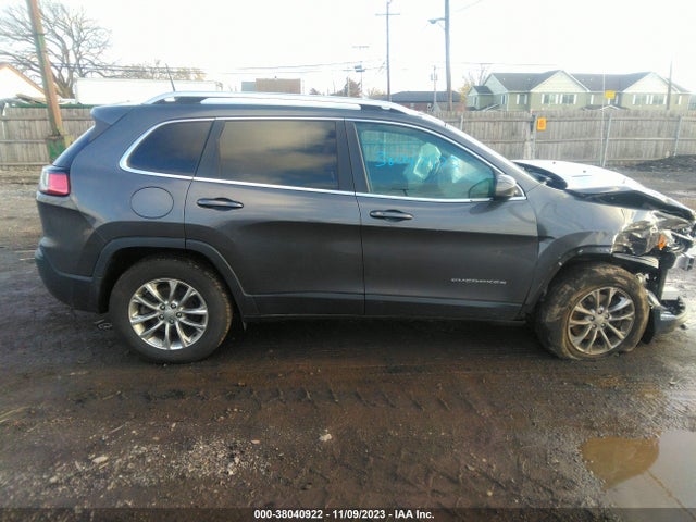 2019 JEEP CHEROKEE LATITUDE PLUS 4X4 VIN: 1C4PJMLB5KD233786